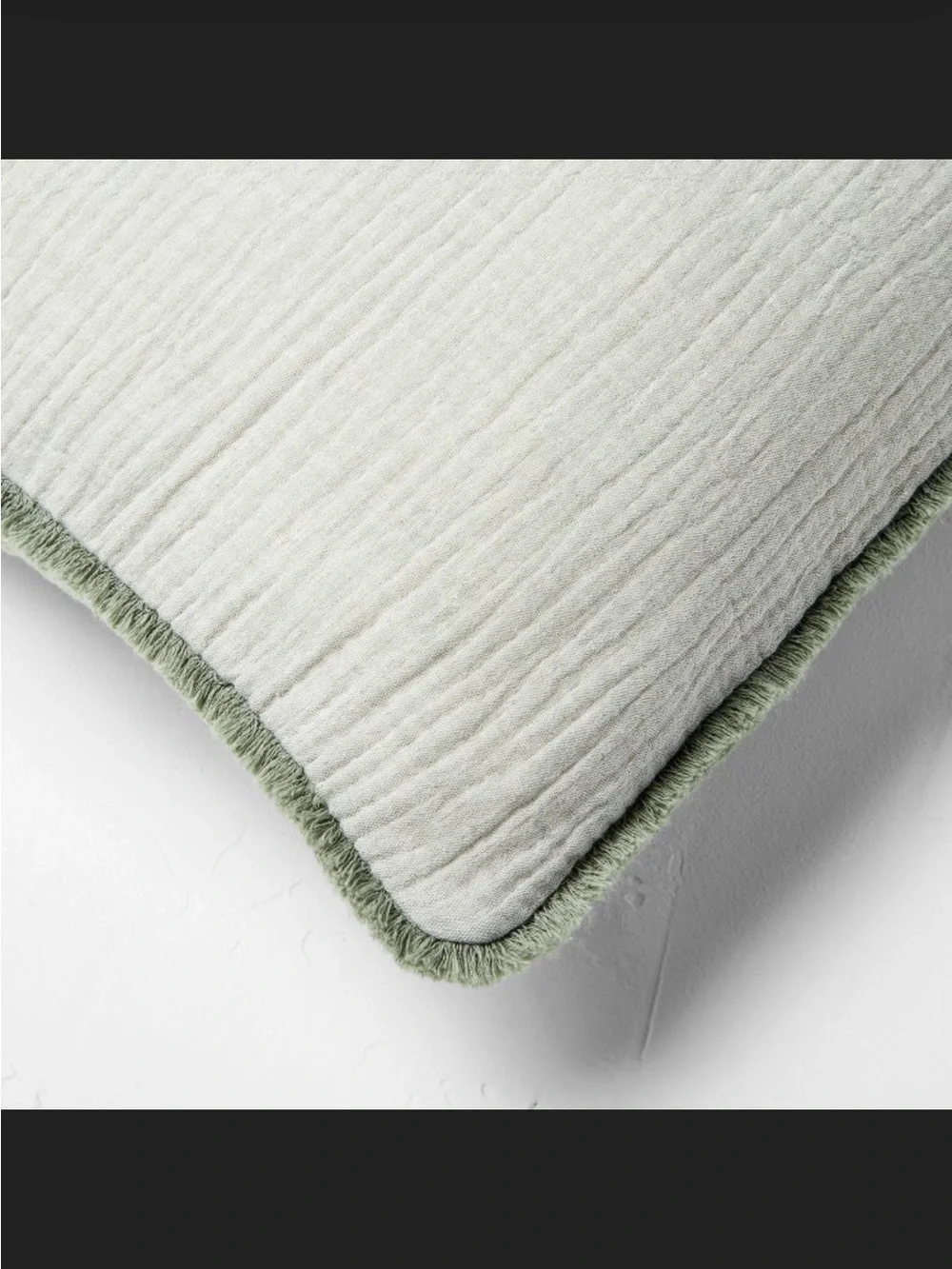 Casaluna features square